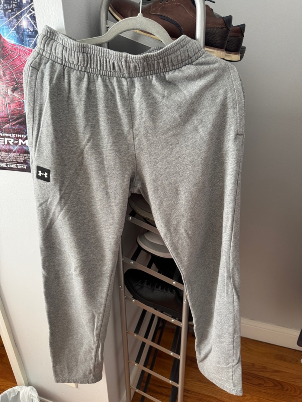 Under Armour Kids Gray Athletic Joggers
Youth small